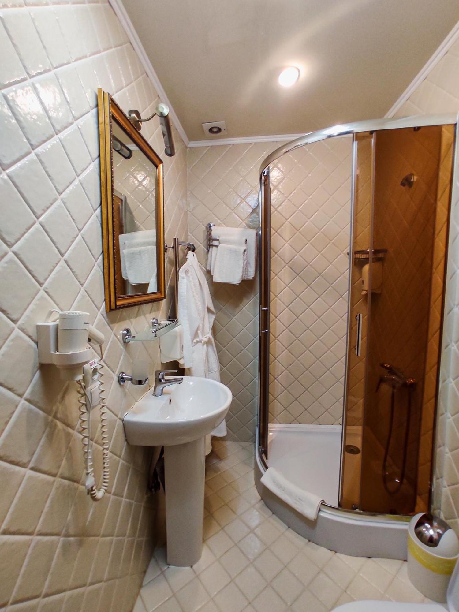 איזמאיל Vip Hotel מראה חיצוני תמונה