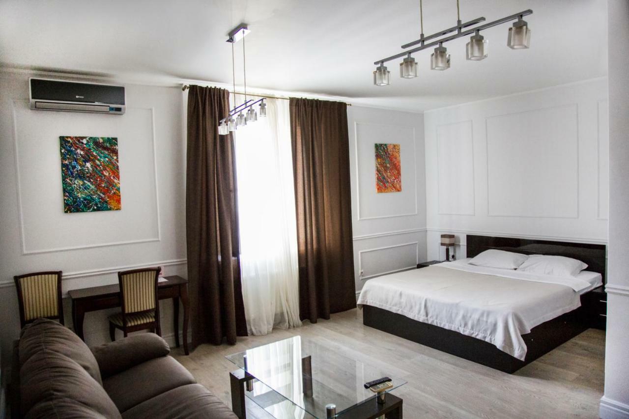 איזמאיל Vip Hotel מראה חיצוני תמונה